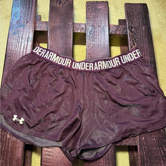 Under Armour purple  Athletic Shorts with Elastic Waistband - Picture 1 of 4